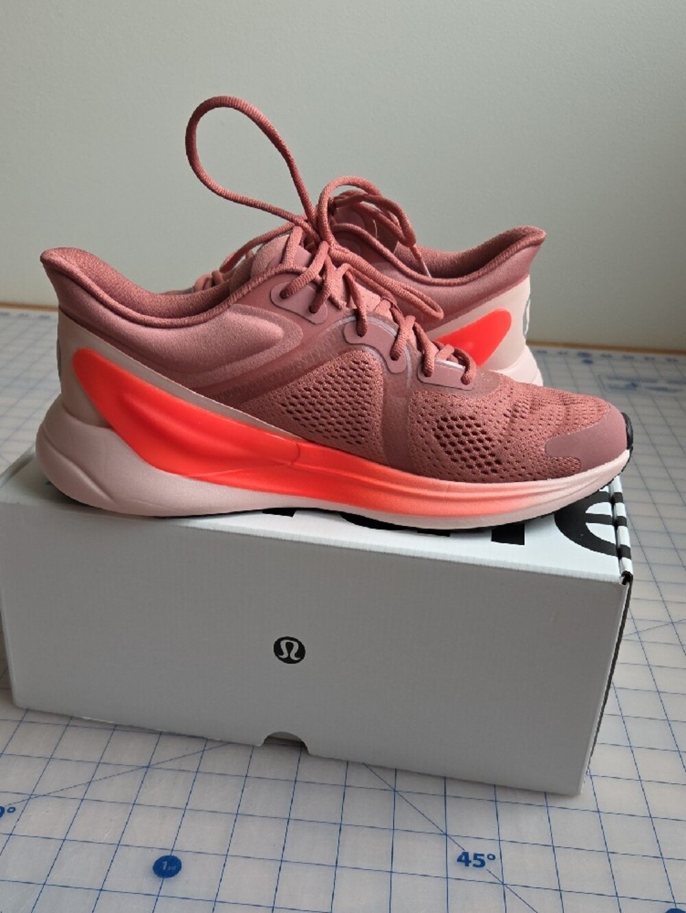 lululemon athletica W Blissfeel Run Sneakers - Flare/Pink